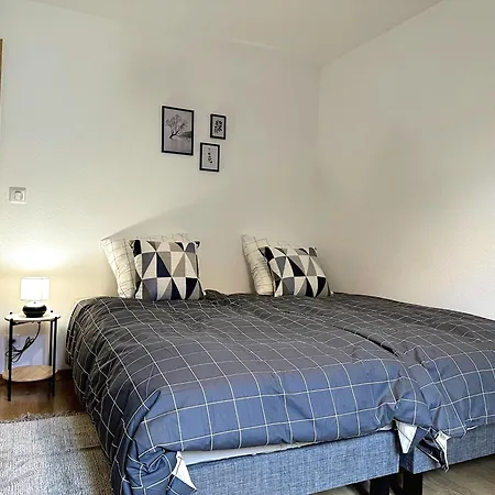 Easy Access Home With Spacious Private Parking & Near Scenic Bike Routes Monswiller Exterior photo
